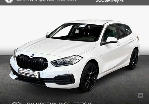 BMW 118, 2020