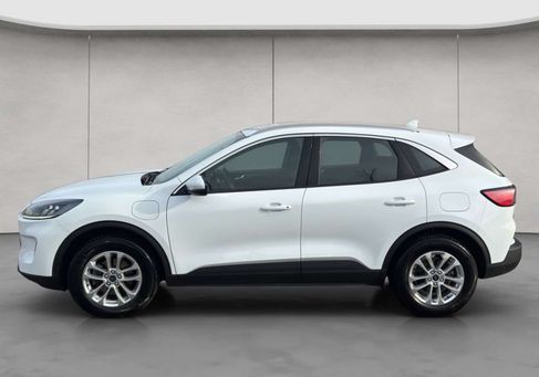 Ford Kuga, 2022