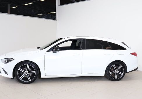 Mercedes-Benz CLA 180 Shooting Brake, 2021