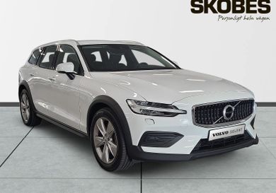 Volvo V60 Cross Country, 2022