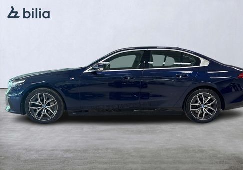 BMW 550, 2024 3