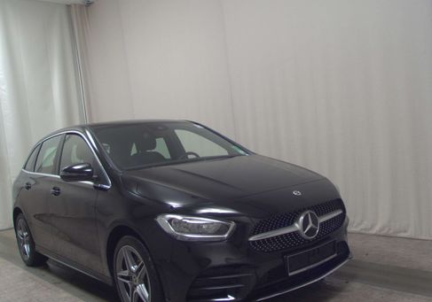 Mercedes-Benz B 250, 2022