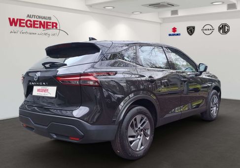 Nissan Qashqai, 2022 3