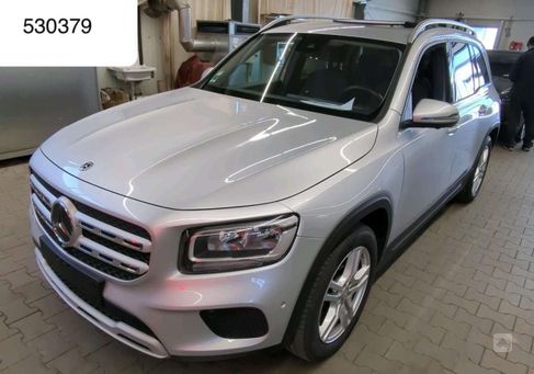 Mercedes-Benz GLB 200, 2020