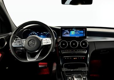 Mercedes-Benz C 300, 2021