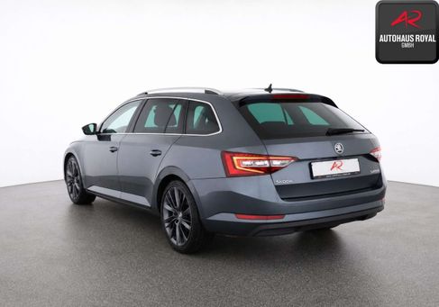 Skoda Superb, 2019 3