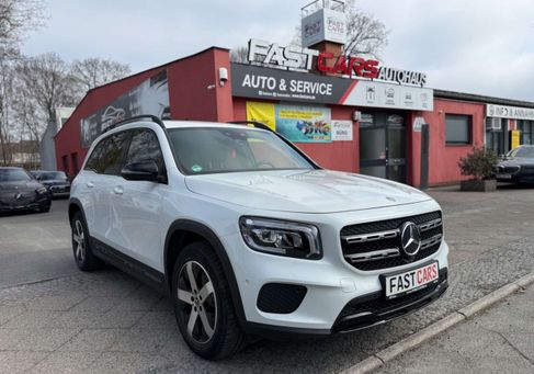Mercedes-Benz GLB 200, 2021