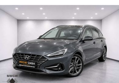 Hyundai i30, 2022