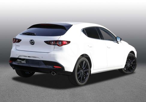 Mazda 3, 2025