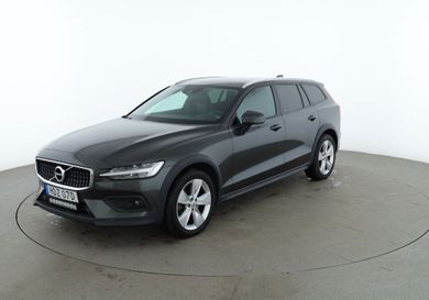 Volvo V60 Cross Country, 2019