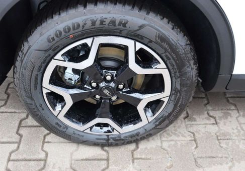 Ford Kuga, 2025