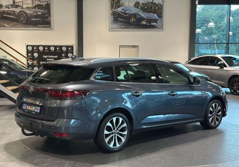 Renault Megane, 2022 3