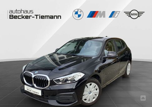 BMW 116, 2021