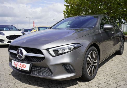 Mercedes-Benz A 200, 2021