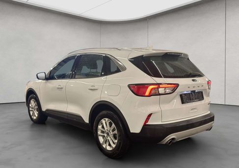 Ford Kuga, 2022