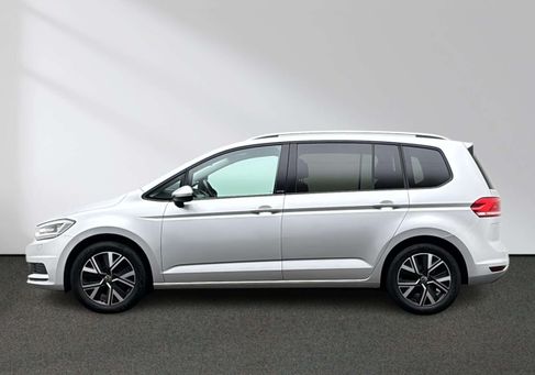 Volkswagen Touran, 2021 2