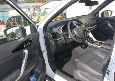 Mitsubishi Eclipse Cross, 2021
