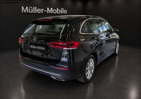 Mercedes-Benz B 200, 2019