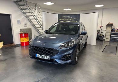 Ford Kuga, 2022