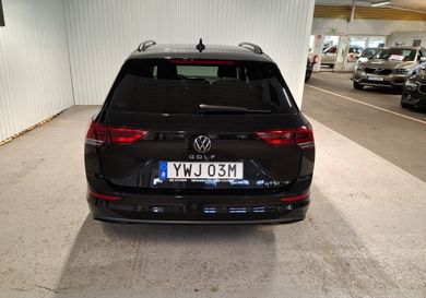 Volkswagen Golf, 2024