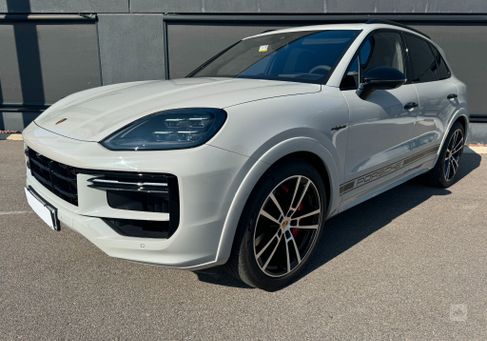 Porsche Cayenne, 2024