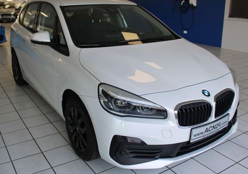 BMW 218, 2018 3