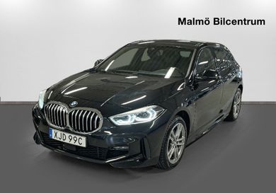 BMW 118, 2021
