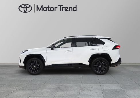 Toyota RAV 4, 2025 3