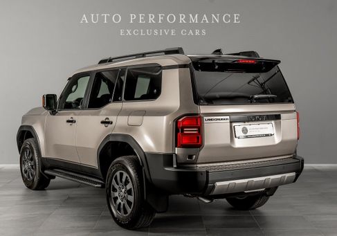 Toyota Land Cruiser, 2025