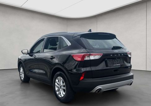 Ford Kuga, 2022