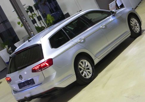 Volkswagen Passat Variant, 2023