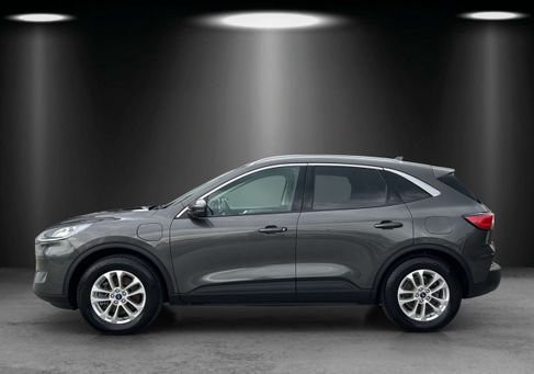 Ford Kuga, 2021