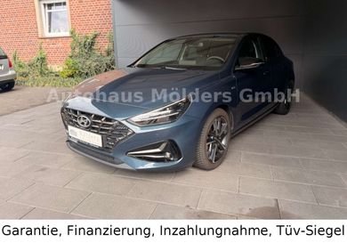 Hyundai i30, 2022