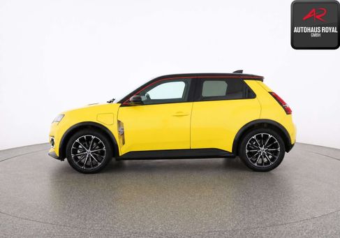 Renault R 5, 2025