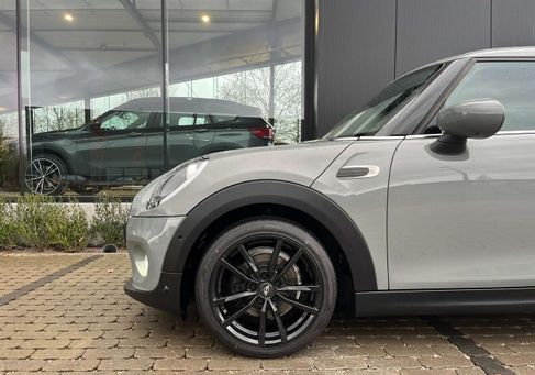 MINI ONE, 2020