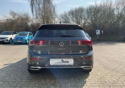 Volkswagen Golf, 2022 3