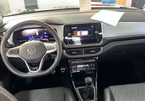 Volkswagen T-Cross, 2025 3