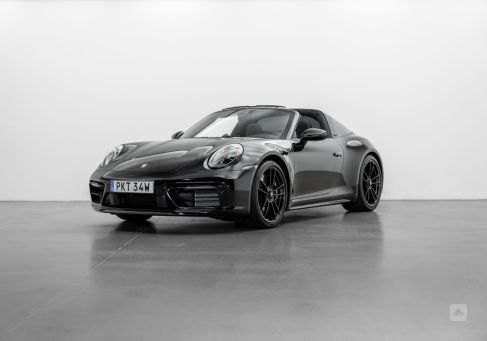 Porsche 911, 2024