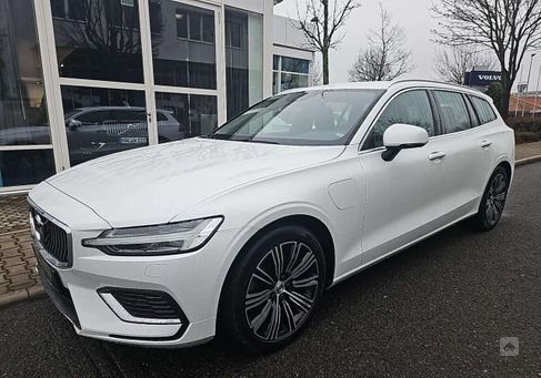 Volvo V60, 2021