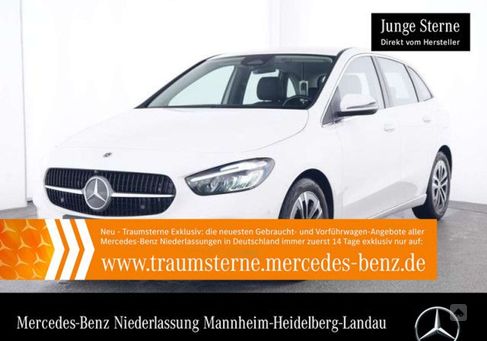 Mercedes-Benz B 200, 2024