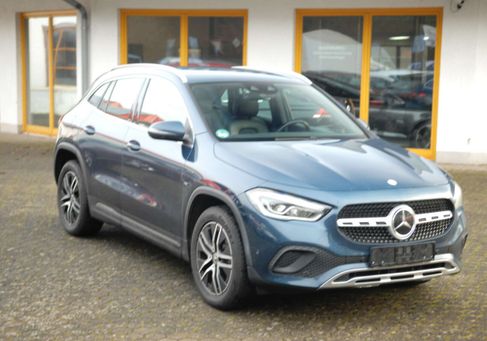 Mercedes-Benz GLA 250, 2020