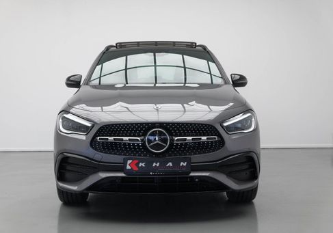 Mercedes-Benz GLA 250, 2021
