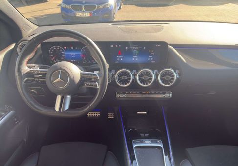 Mercedes-Benz B 200, 2024