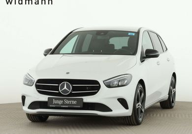 Mercedes-Benz B 250, 2022