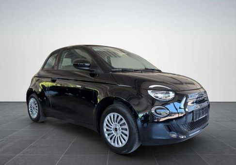 Fiat 500, 2025