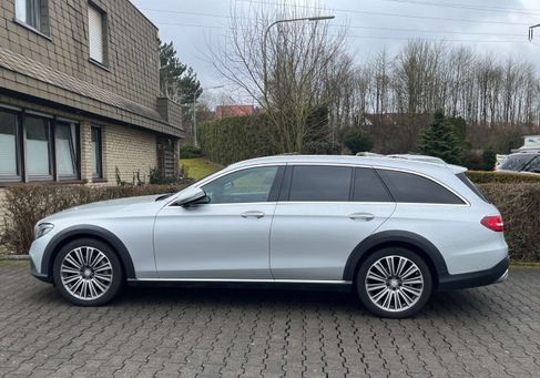 Mercedes-Benz E 220, 2018