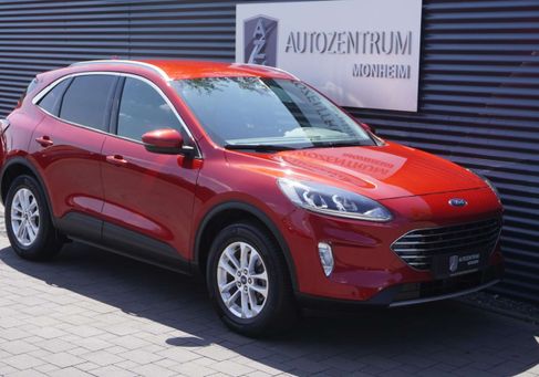 Ford Kuga, 2022