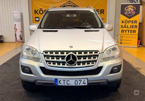Mercedes-Benz ML 350, 2010