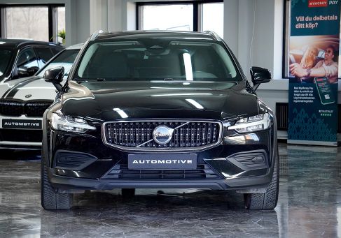 Volvo V60 Cross Country, 2023 2