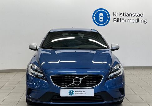 Volvo V40, 2018